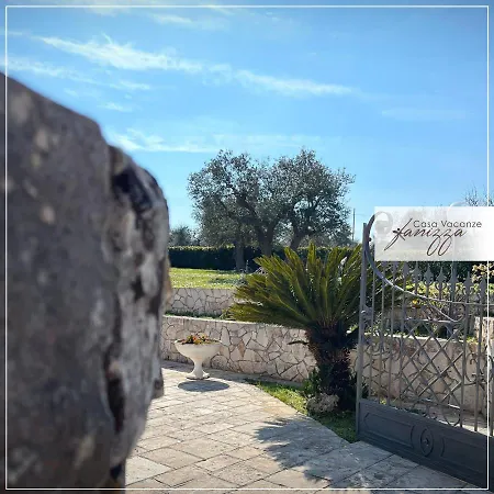 Trulli Casalini Civico 27 * אלברובלו